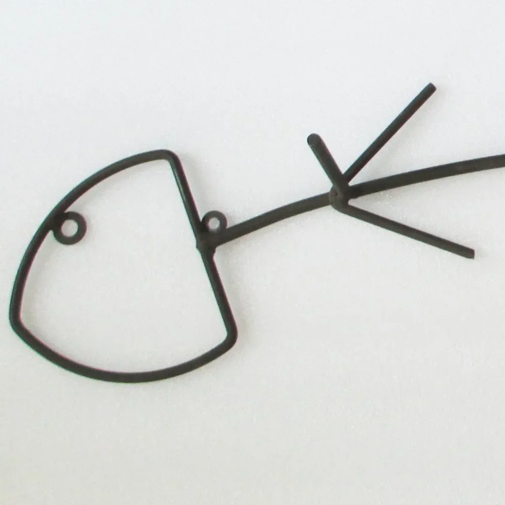RUSTIC WROUGHT IRON COAT HOOK WALL RACK